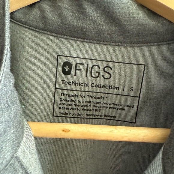 NWOT FIGS Technical Collection Top Small - Picture 2 of 8